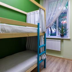 Кровать в 2-местном общем женском номере