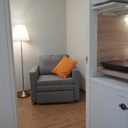 Фото Отель Диван и чемодан на Серафимовича