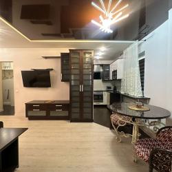 Фото Апартаменты на улице Уманская 5