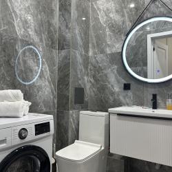 Фото Апартаменты на проспекте Туран 34Б