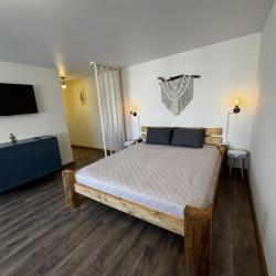 Фото Апартаменты на улице Мира, 90