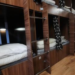 Кровать в 12-местном общем номере (2 этаж, удобства на этаже)