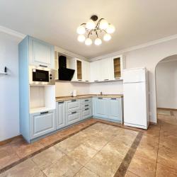 Фото Отель AtmaHouse на улице Широтная 190 корпус 1
