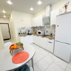 Фото Отель Посуточно50 на Парковой44к1