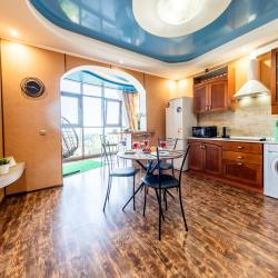 Фото Отель Sun City Apartment (Сан Сити Апартмент) на улице Виноградная 2/3