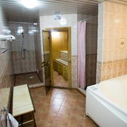 Номер люкс улучшенный с 1 двуспальной кроватью