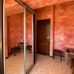 ART HOUSE HOTEL (Арт Хаус) — ec83de80b733d088beafe933eecf01cc