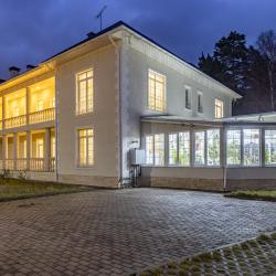 Фото Отель Коттедж в Щелково