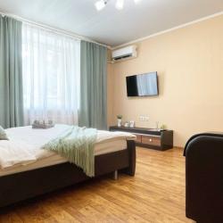 Фото Апартаменты на улице Павлюхина 99