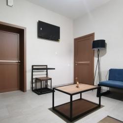 Комната семейная с 1 двуспальной кроватью и 1 двухъярусной кроватью №14