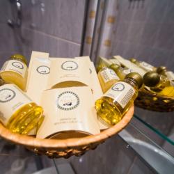 Номер стандарт улучшенный с 1 двуспальной кроватью