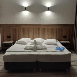 Фото Отель LOFT Hotel (ЛОФТ)