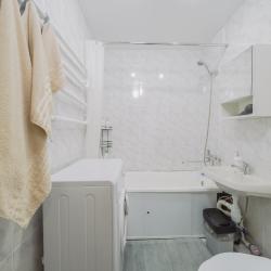 Фото Уютные апартаменты на улице Челюскинцев 27