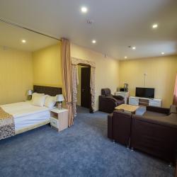 Фото Мини-Отель НАШ