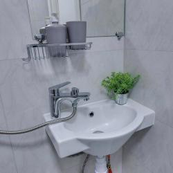 Фото Отель YourHouse (ЙоХаус) на улице Казыбек Би