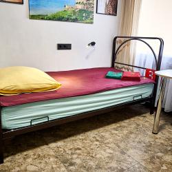 Номер стандарт с 1 односпальной и 1 двухъярусной кроватью Армения (общие удобства)