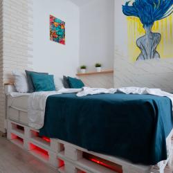 Фото Апартаменты на улице Николая Зелинского 1к1