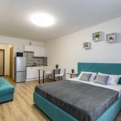 Фото Отель DreamHouse (ДримХаус) на улице Спутников 16/4