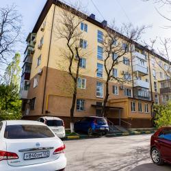 Фото Отель LetoApart (ЛетоАпарт) на улице Героев Десантников