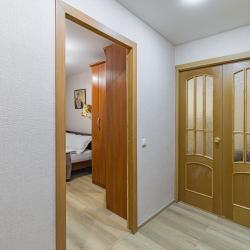 4-местные 2-комнатные апартаменты стандарт с 2 односпальными и 1 двуспальной кроватью