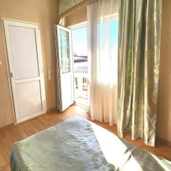 Фото Отель Семья