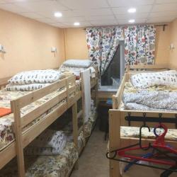 Кровать в 8-местном общем номере (удобства на этаже)