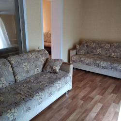 Комната стандарт с 1 двуспальной кроватью и 4 диванами-кровать