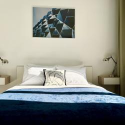 Номер стандарт с 1 двуспальной кроватью