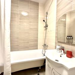 Фото Отель Compass (Компасс) на улице Таврическая