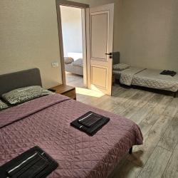 2-комнатный номер студия с 2 односпальными и 1 двуспальной кроватью