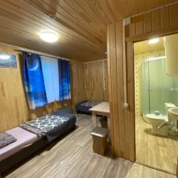 Номер стандарт с 2 односпальными кроватями (с завтраком)