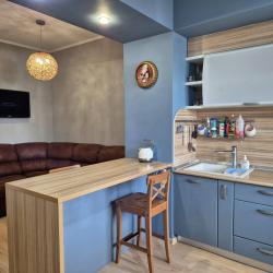 Фото Отель Трехкомнатная квартира в центре г.а