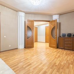 Фото Апартаменты на улице Япеева