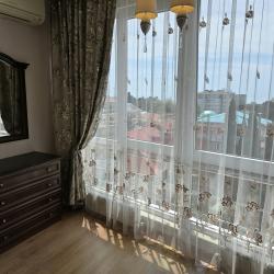 Фото Отель Просторная трехкомнатная квартира с видом на море!