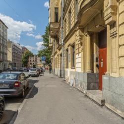 1-комнатные апартаменты студия на Конной