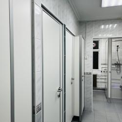 Кровать в мужском номере c 5 двухъярусными кроватями (удобства на этаже)