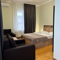 Номер стандарт с 1 двуспальной кроватью