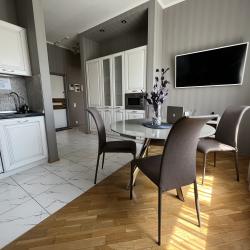 3-комнатные апартаменты люкс Варфоломеева, 222А