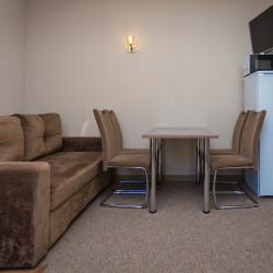 4-местные апартаменты улучшенные с балконом