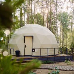 Фото Парк-отель Вудлэнд Кэмп