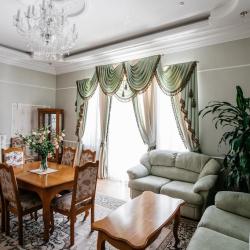 Таврическая — ef47143d744d845116e95f226e495b15