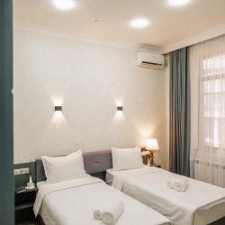 Фото Отель Parklane (Парклайн)