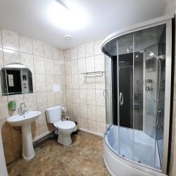Номер стандарт с 1 двуспальной кроватью