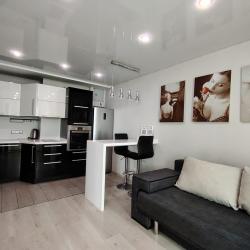 Апартаменты улучшенные г. Владивосток, ул. Жигура, 26, кв. 79