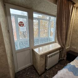 Фото Апартаменты на проспекте Октября 40А
