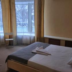 Номер стандарт с 1 двуспальной кроватью