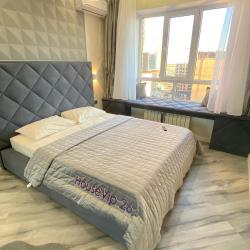 Фото Апартаменты Housevip на улице Матрены Наздрачевой 3/1