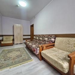 2-комнатный номер стандарт семейный с 1 двуспальной кроватью и балконом