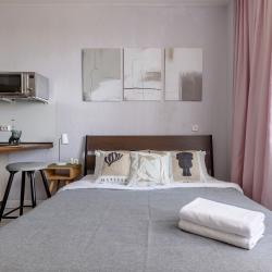 Фото Апартаменты на Охтинской аллее 6