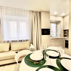 2-комнатные апартаменты люкс на Тюменском Арбате с видом на Бульвар Дзержинского